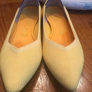 Sunshine Rothys size 9.5